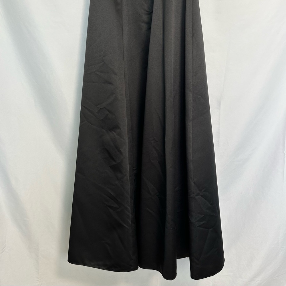 Urban Girl Nites Vintage Y2K Formal Black Gown with‎ Crisscross Back | Size 7/8 - Picture 8 of 10